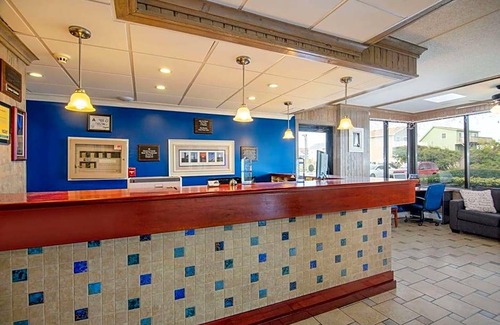 Kill Devil Hills Hotel | 2-Star Hotel ∙ Travelodge by Wyndham Outer Banks/Kill Devil Hills