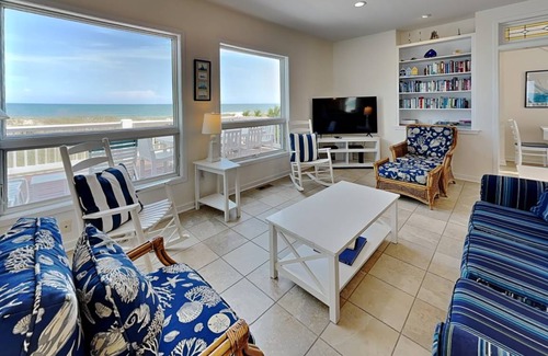 Kure Beach House | 201 m² House ∙ 3 bedrooms ∙ 8 guests