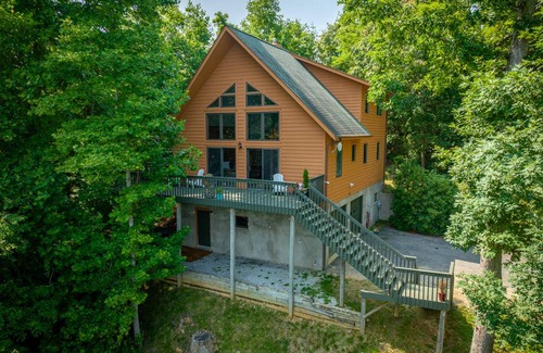 Skyland House | 211 m² House ∙ 3 bedrooms ∙ 6 guests