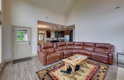 Franklin House | 213 m² House ∙ 3 bedrooms ∙ 10 guests