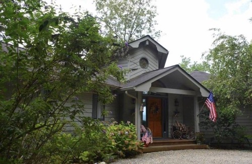 Santeetlah House | 214 m² House ∙ 3 bedrooms ∙ 8 guests