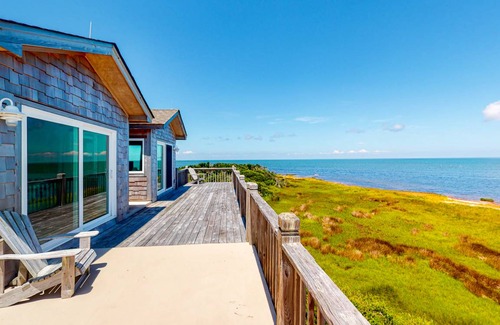 Brigands' Bay House | 215 m² House ∙ 5 bedrooms ∙ 10 guests