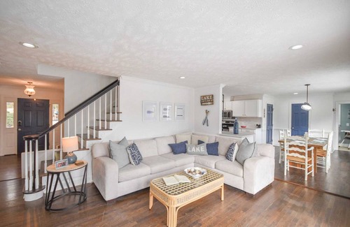 Olivia House | 232 m² House ∙ 4 bedrooms ∙ 8 guests
