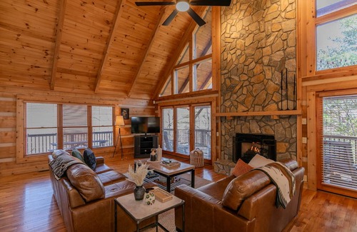 Deep Gap Cabin | 237 m² Cabin ∙ 4 bedrooms ∙ 10 guests