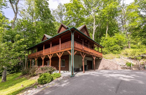 Banner Elk Cabin | 238 m² Cabin ∙ 4 bedrooms ∙ 10 guests