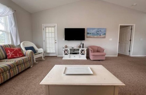 Sunset Beach Condo | 23C Sandpiper -Lovely Second Floor Sandpiper Condo Near Pool