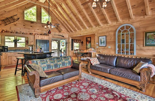 Sylva House | 241 m² House ∙ 3 bedrooms ∙ 6 guests
