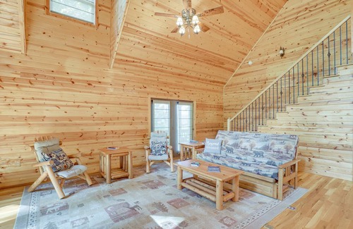 Burnsville House | 250 m² House ∙ 3 bedrooms ∙ 6 guests