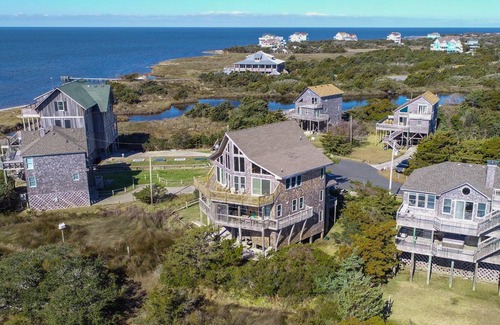 Avon House | 250 m² House ∙ 4 bedrooms ∙ 8 guests
