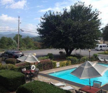 Bryson City Hotel | 26 m² Motel ∙ 4 guests