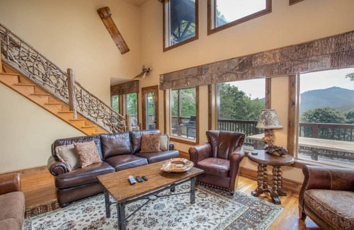 Blowing Rock Cabin | 263 m² Cabin ∙ 4 bedrooms ∙ 10 guests