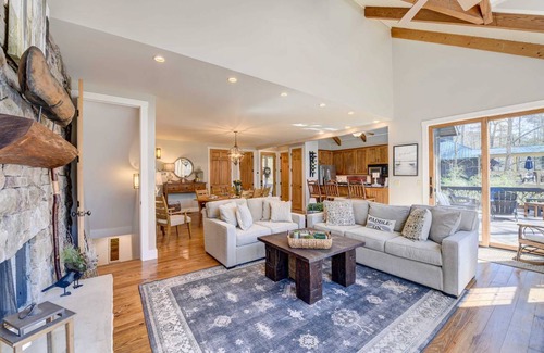 Lake Toxaway House | 270 m² House ∙ 4 bedrooms ∙ 10 guests