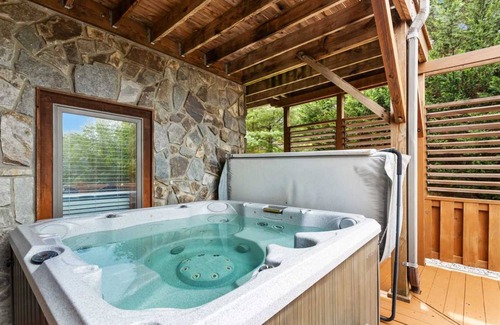 Fleetwood Cabin | 275 m² Cabin ∙ 3 bedrooms ∙ 12 guests
