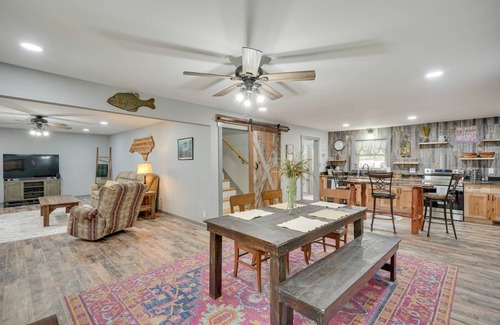 Creedmoor House | 278 m² House ∙ 5 bedrooms ∙ 7 guests