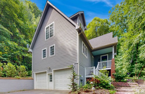 Asheville House | 279 m² House ∙ 4 bedrooms ∙ 10 guests