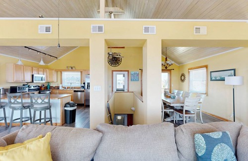 Waves House | 295 m² House ∙ 5 bedrooms ∙ 10 guests