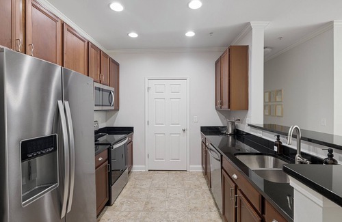 Charlotte Apartment | 3-bedroom apartment Scandinavian Retreat in South Charlotte