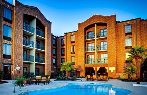 New Bern Hotel | 3-Star Hotel ∙ Courtyard by Marriott New Bern