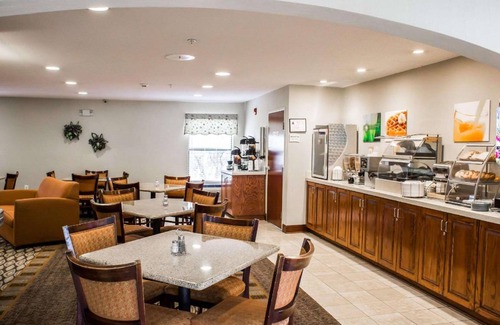 Fuquay-Varina Hotel | 30 m² Hotel ∙ 127 guests