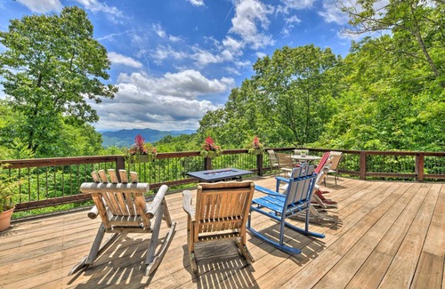 Waynesville House | 302 m² House ∙ 4 bedrooms ∙ 14 guests
