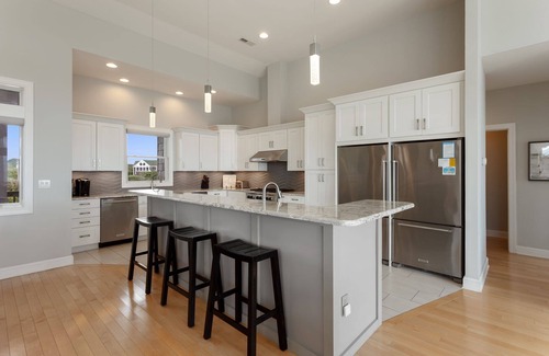 Southern Shores House | 3025 Who's On First *Private Pool*Elevator*Theater