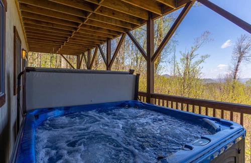Banner Elk Cabin | 307 m² Cabin ∙ 3 bedrooms ∙ 10 guests
