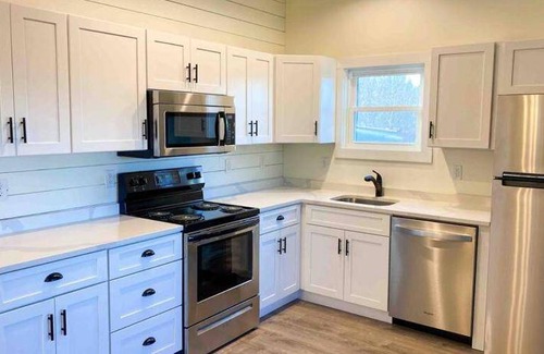 Hendersonville House | 32 m² House ∙ 1 bedroom ∙ 5 guests