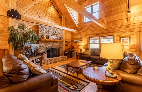 Jefferson Cabin | 320 m² Cabin ∙ 5 bedrooms ∙ 15 guests