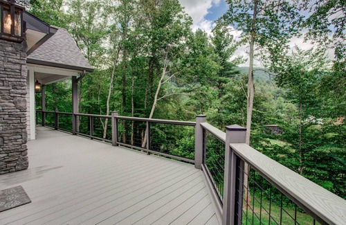 Barnardsville House | 345 m² House ∙ 3 bedrooms ∙ 6 guests