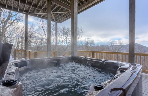 Seven Devils Cabin | 351 m² Cabin ∙ 5 bedrooms ∙ 16 guests