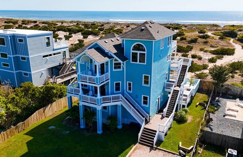 Salvo House | 356 m² House ∙ 5 bedrooms ∙ 12 guests