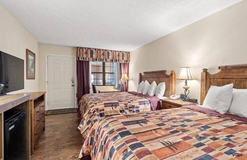 Valley Creek Run Hotel | 36 m² Motel ∙ 4 guests