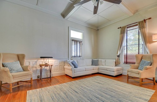 Spring Hope House | 362 m² House ∙ 4 bedrooms ∙ 10 guests