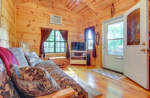 Hendersonville House | 37 m² House ∙ 1 bedroom ∙ 5 guests