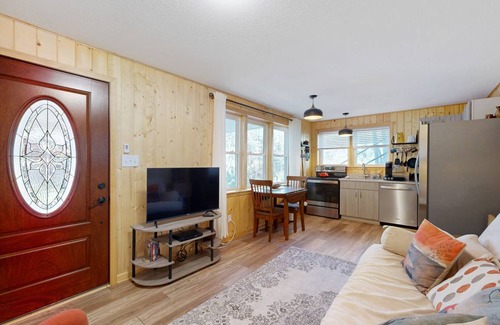 Lake Junaluska House | 37 m² House ∙ 1 bedroom ∙ 2 guests