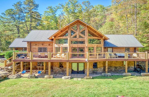 Sylva House | 394 m² House ∙ 6 bedrooms ∙ 20 guests