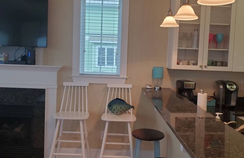Wilmington Beach House | 3BRS, Walk to beach, Beautiful views!