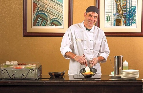 Asheville Hotel | 4-Star Hotel ∙ DoubleTree by Hilton Biltmore/Asheville