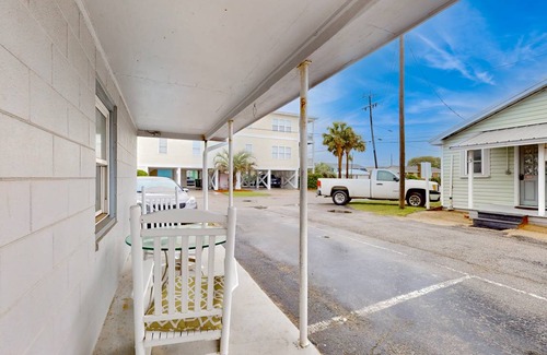 Kure Beach Apartment | 42 m² Apartment ∙ 1 bedroom ∙ 3 guests