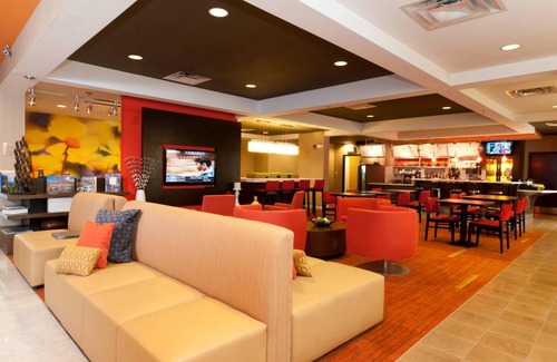 Huntersville Hotel | 42 m² Hotel ∙ 127 guests