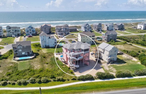 Hatteras House | 422 m² House ∙ 6 bedrooms ∙ 12 guests