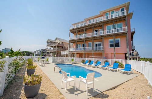 Hatteras House | 422 m² House ∙ 6 bedrooms ∙ 12 guests