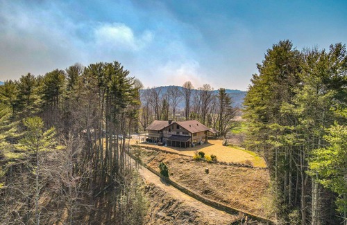 Penrose House | 437 m² House ∙ 7 bedrooms ∙ 16 guests