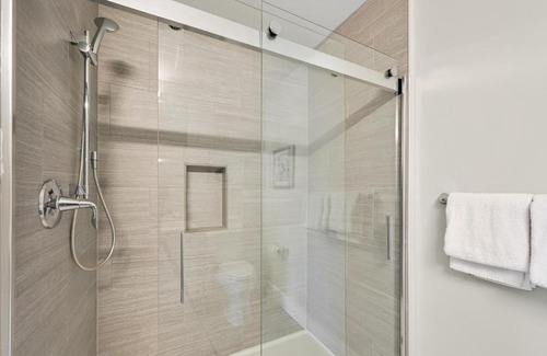 Asheville House | 45 Asheland Avenue Unit 406