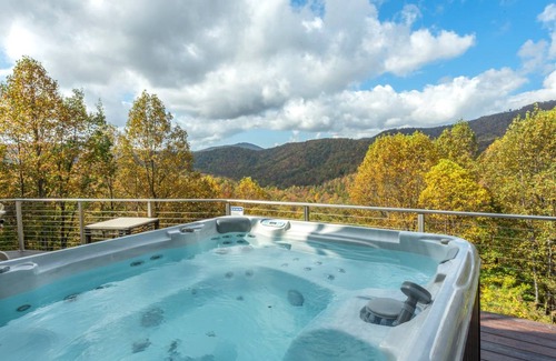 Black Mountain House | 465 m² House ∙ 5 bedrooms ∙ 10 guests