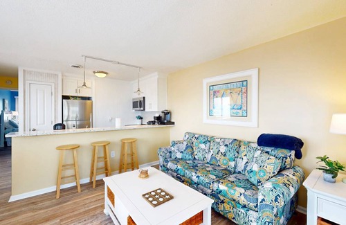 North Carolina Coast Condo | 47 m² Condo ∙ 1 bedroom ∙ 4 guests