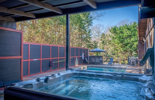 Black Mountain House | 476 m² House ∙ 7 bedrooms ∙ 20 guests