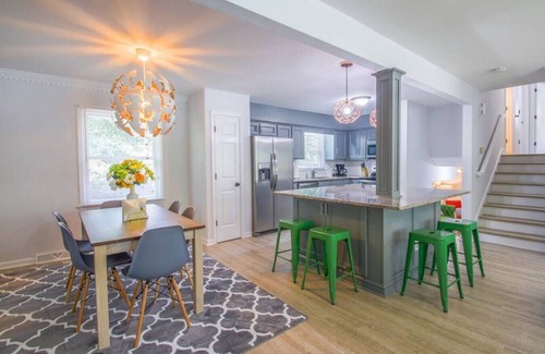 Charlotte Apartment | 4BR Charlotte Escape|Patio-BBQ Grill-Pet-Friendly