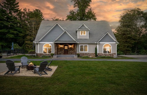 Skyland House | 520 m² House ∙ 8 bedrooms ∙ 20 guests