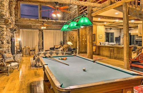 Cullowhee Villa | 529 m² Villa ∙ 6 bedrooms ∙ 14 guests